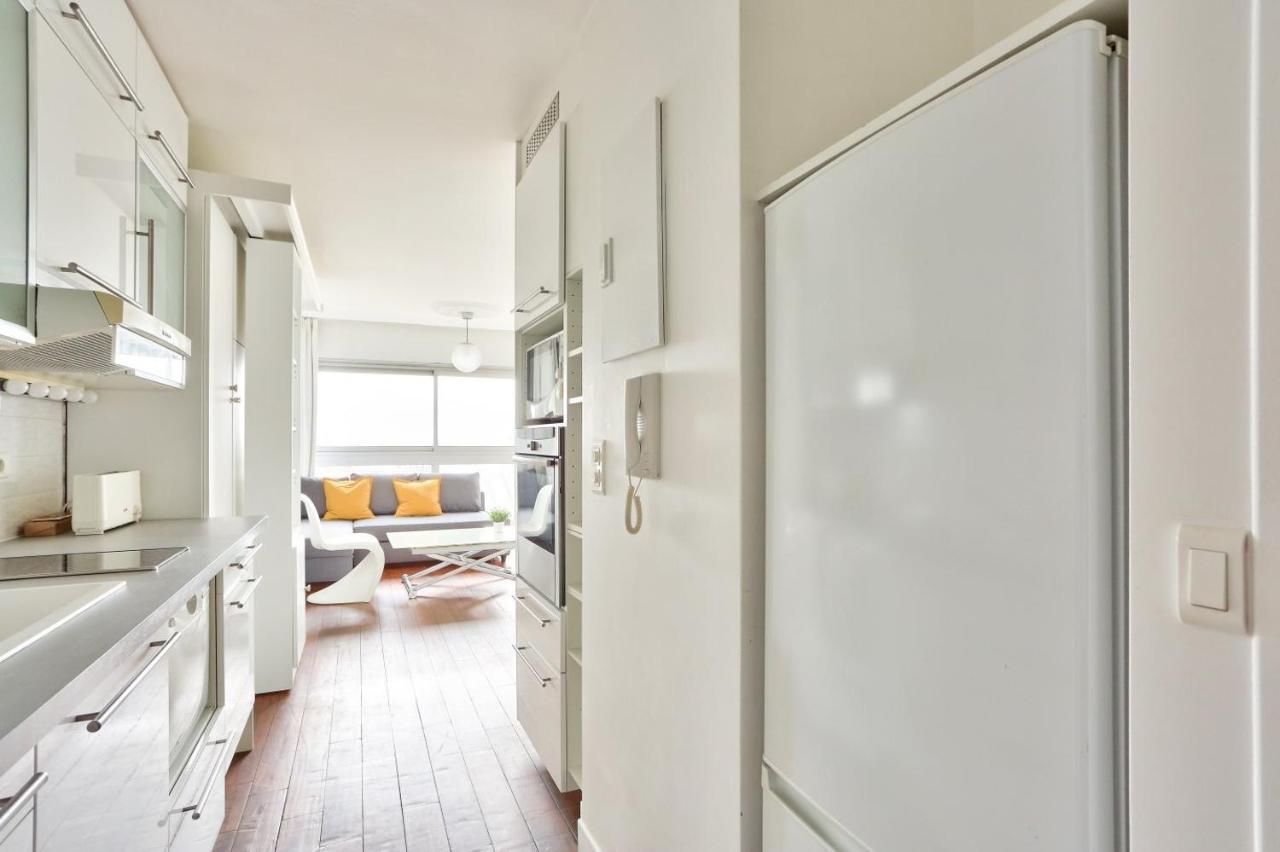 - Quartier Montmartre Free Netflix