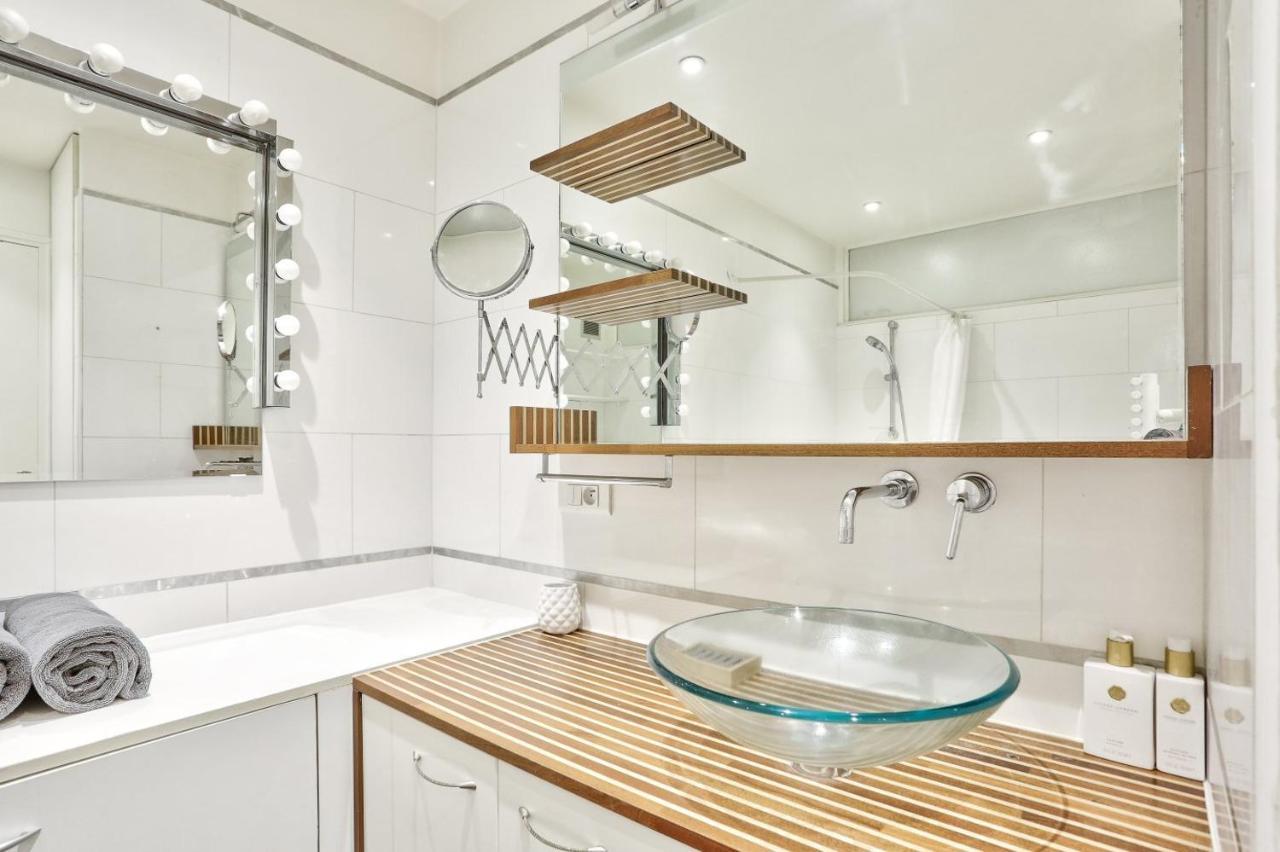 Apartment - Quartier Montmartre Free Netflix