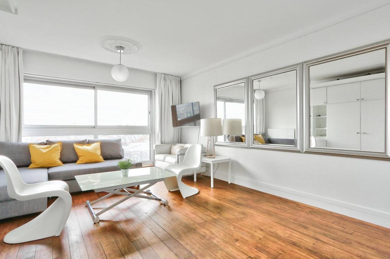 Apartment - Quartier Montmartre Free Netflix Paris