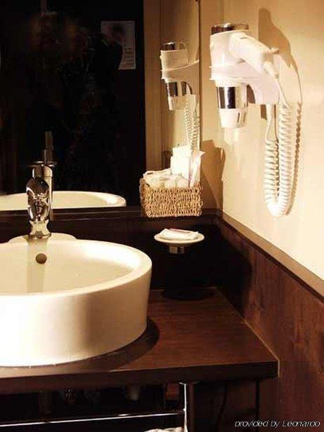 R. Kipling By Happyculture Hotel Paris