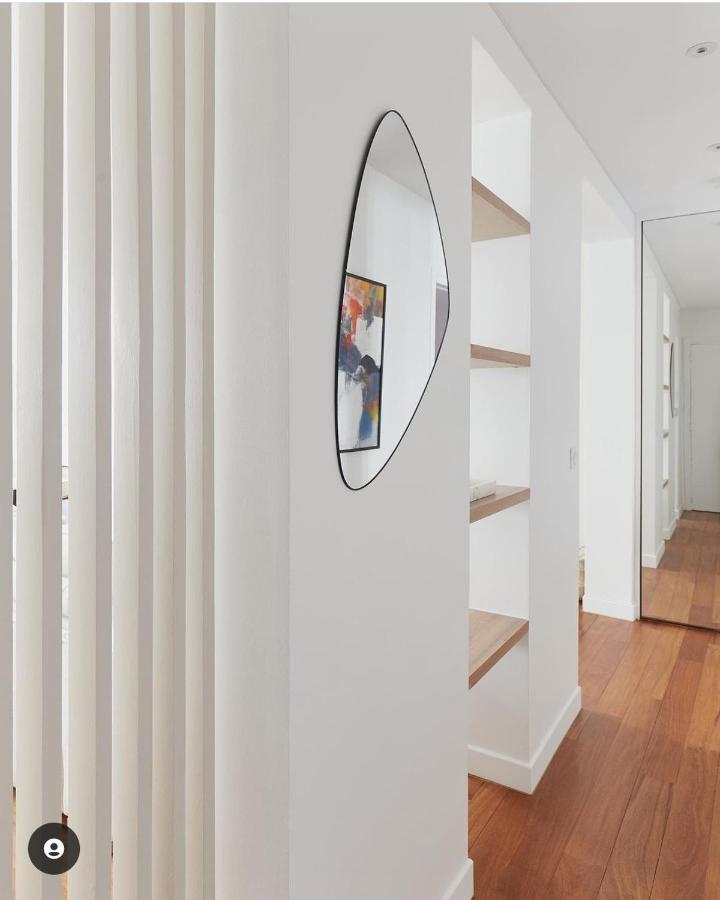 Design, Proche Champs Elysees Apartment Paris