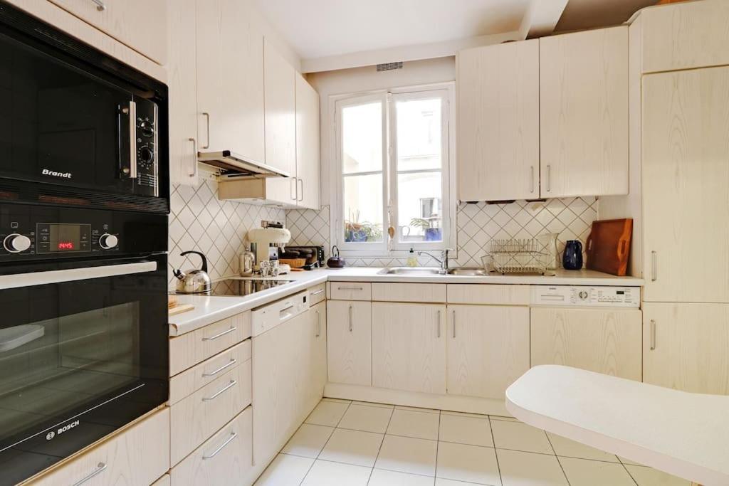 Sejour Au Pied De La Tour Eiffel Appartement