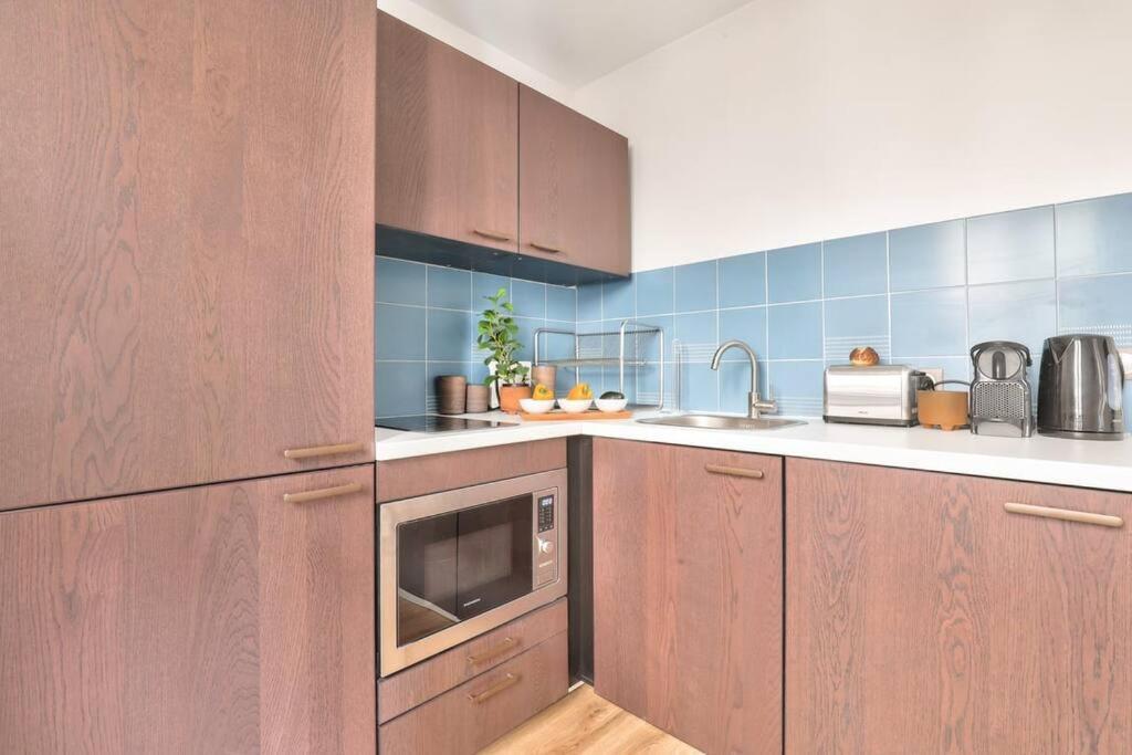 Appartement Cozy And Practical In The 10th Arrondissement *