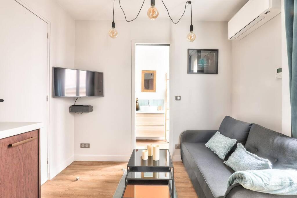 Cozy And Practical In The 10th Arrondissement Appartement