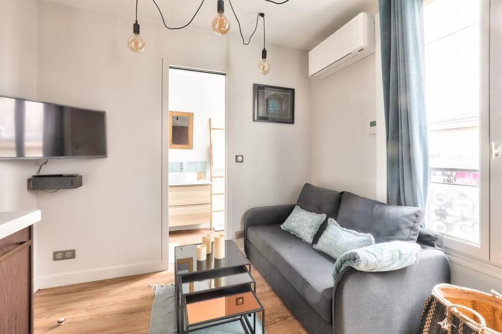 Cozy And Practical In The 10th Arrondissement Appartement