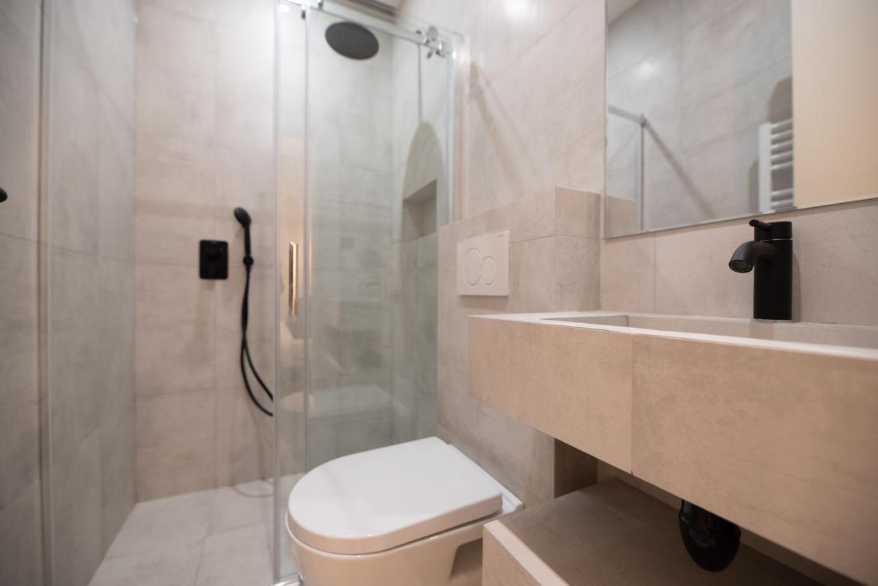 Loft In Canal Saint Martin *