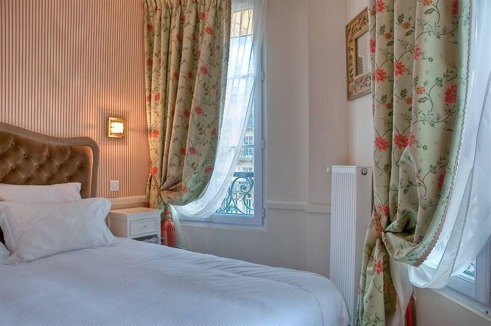 De La Motte Picquet Hotel 3*