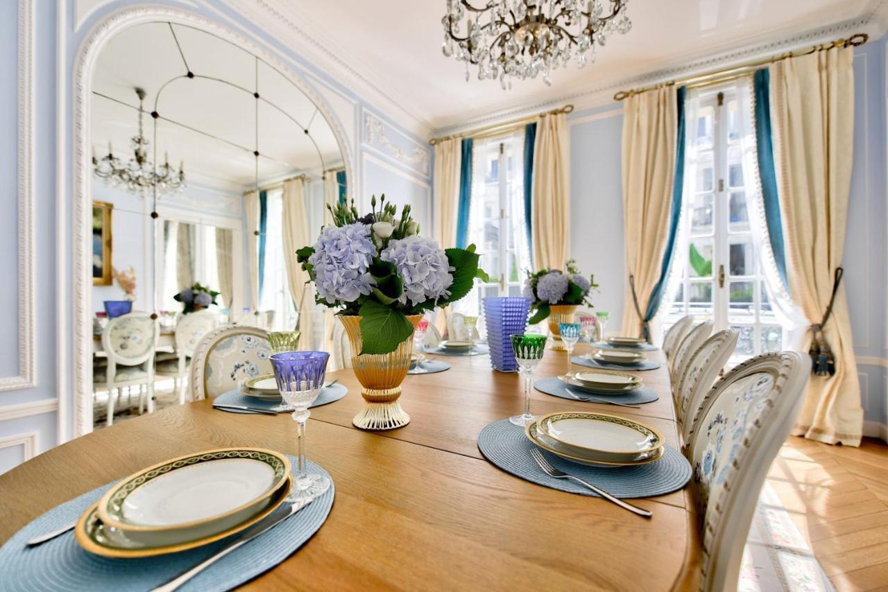 Luxury House In Paris