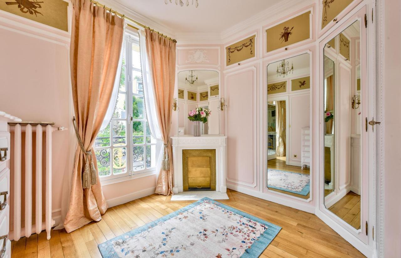 Luxury House In
