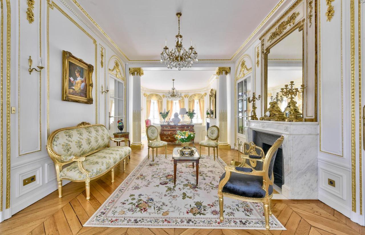 Villa Luxury House In