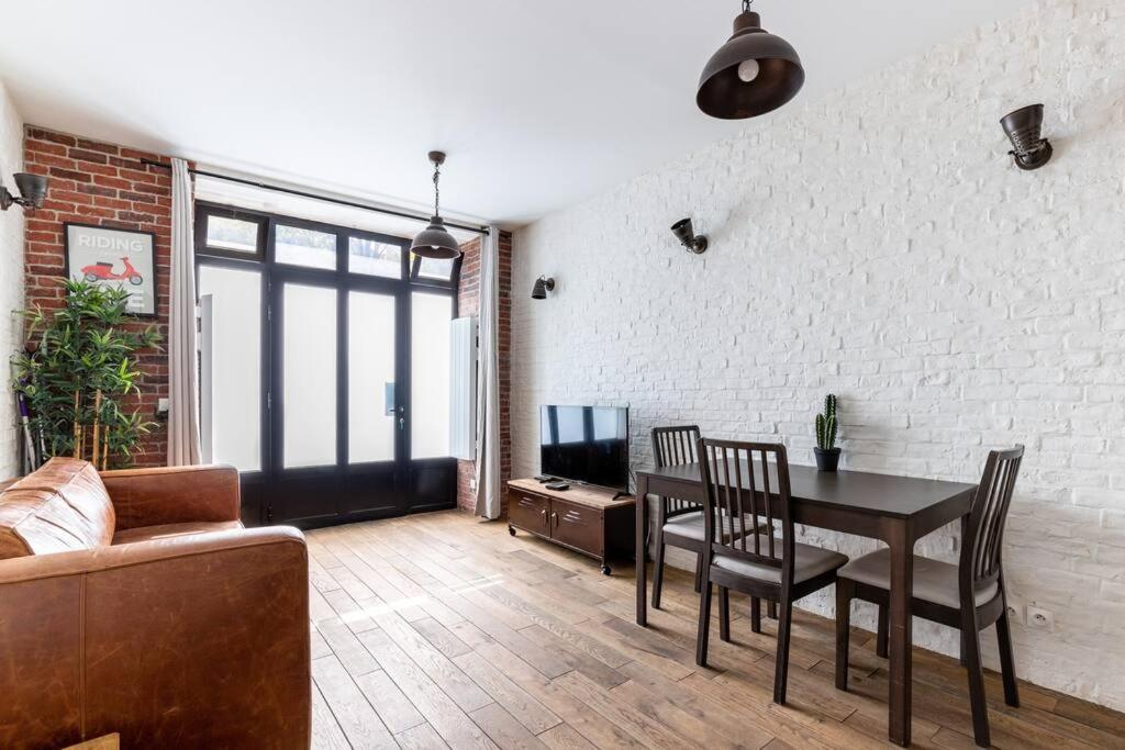 Aqueduc/la Fayette : Magnifique Appartement
