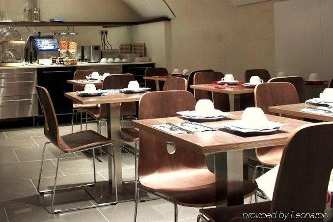 Art Batignolles Hotel 3*