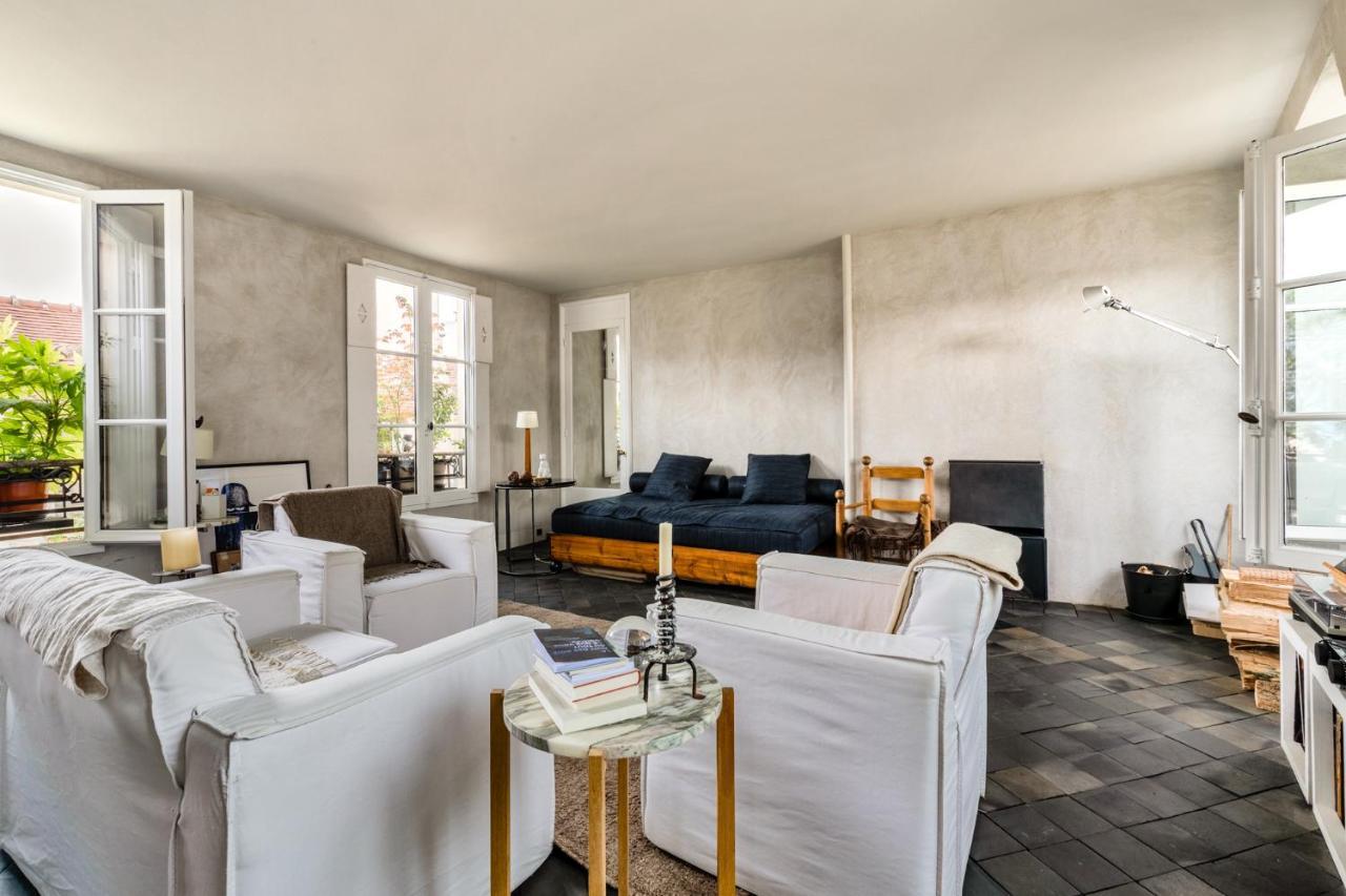 Apartment Famous Parisian Designer's Pied-a-terre In Le Marais Paris