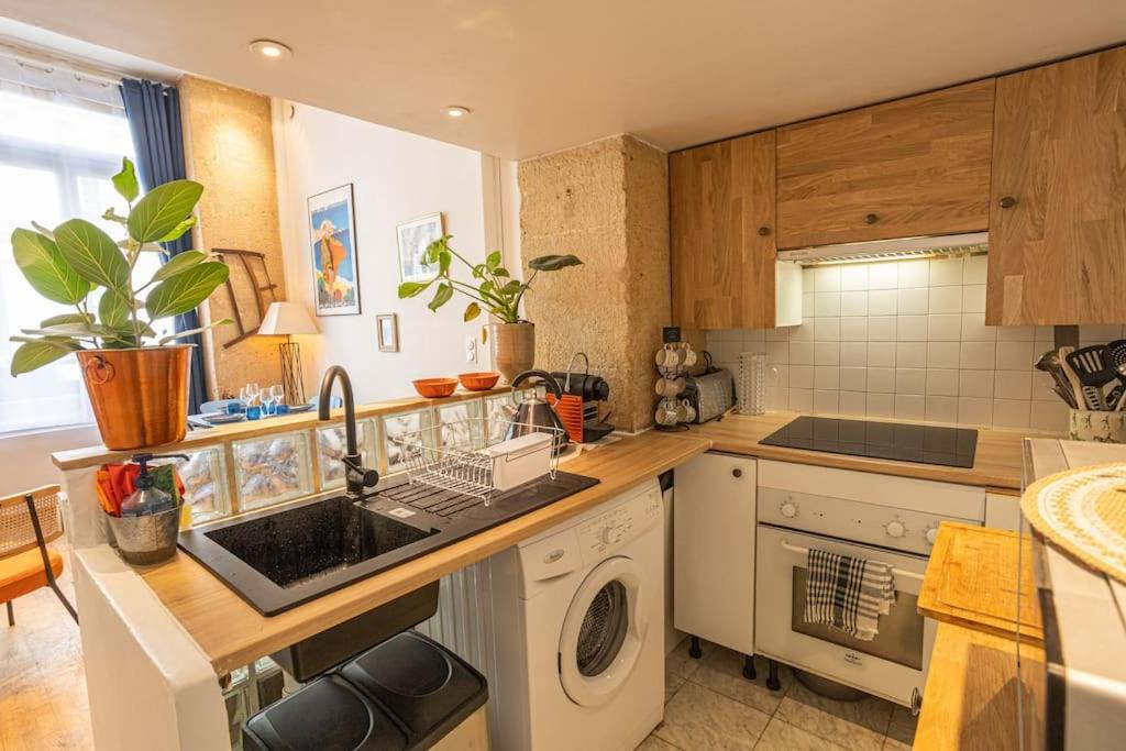 Unique Montmartresacre-coeur Parking Apartment