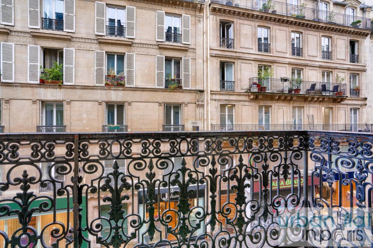 Apartment 23 - Charming 3bdr Parisian In Montorgueil