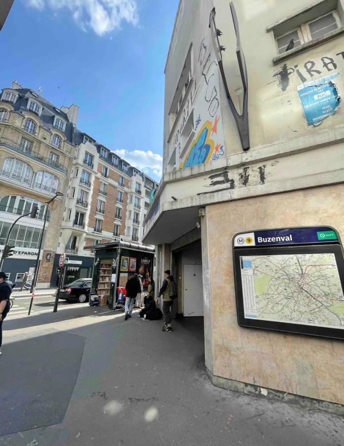 Appartement 2 Pièces Au Pied Du Métro Buzenval. Paris
