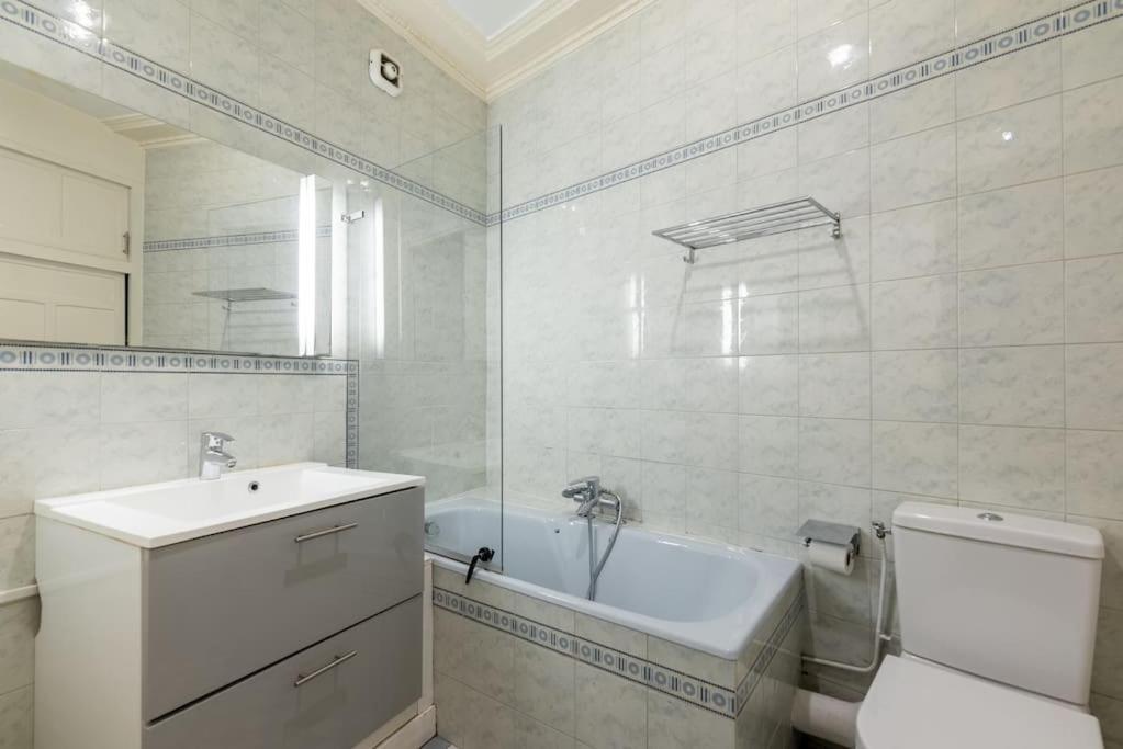 Apartment Proche Gare Montparnasse - Convention - Ii