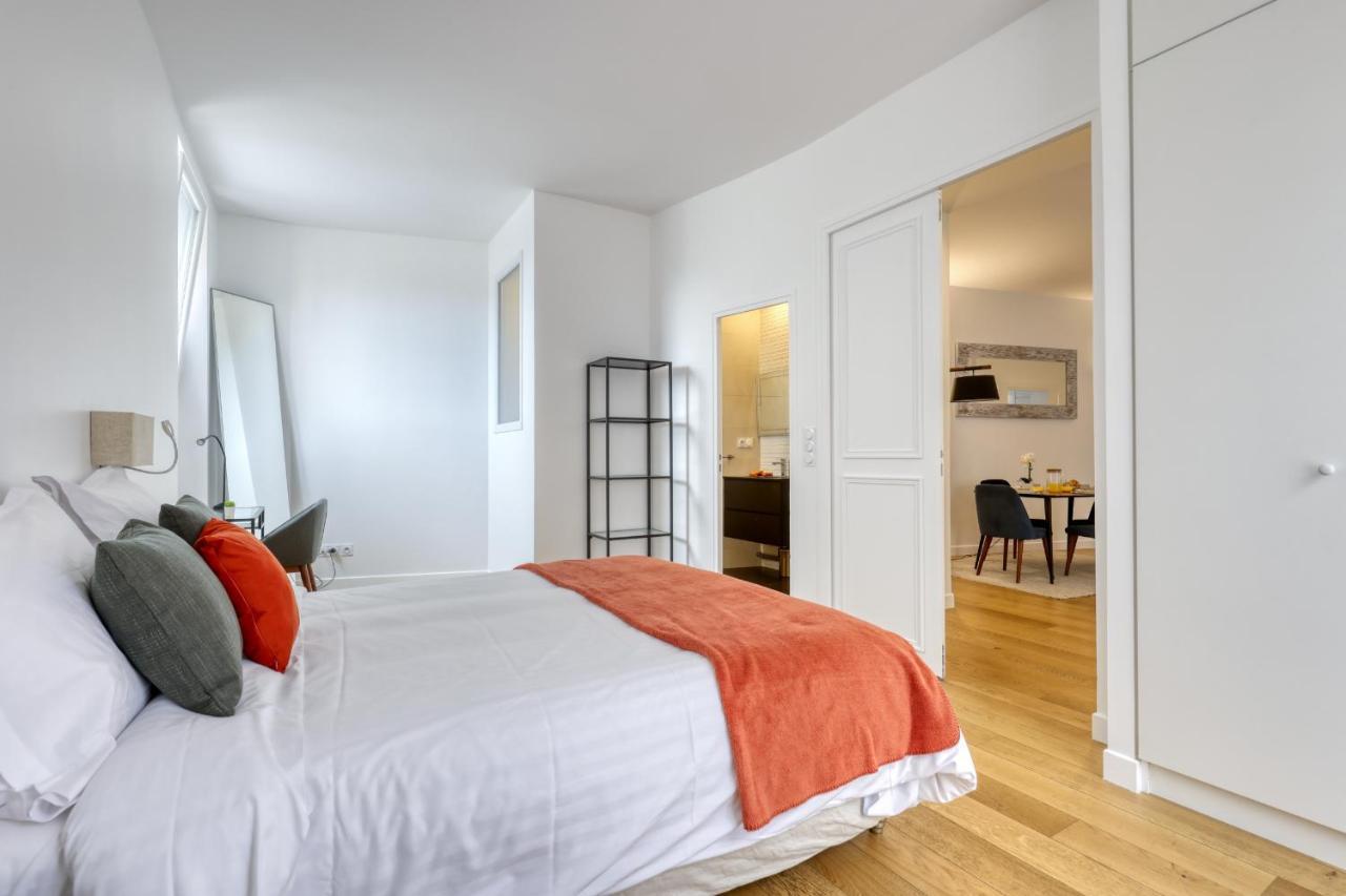 Apartment Chic And Warm 1 Bd Flat - Heart Of The Luxury 16th Paris