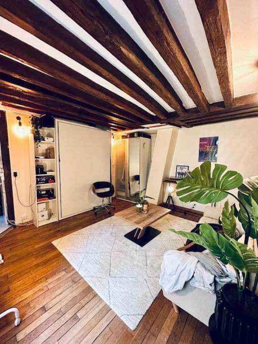 Apartment Artist's Loft In Center