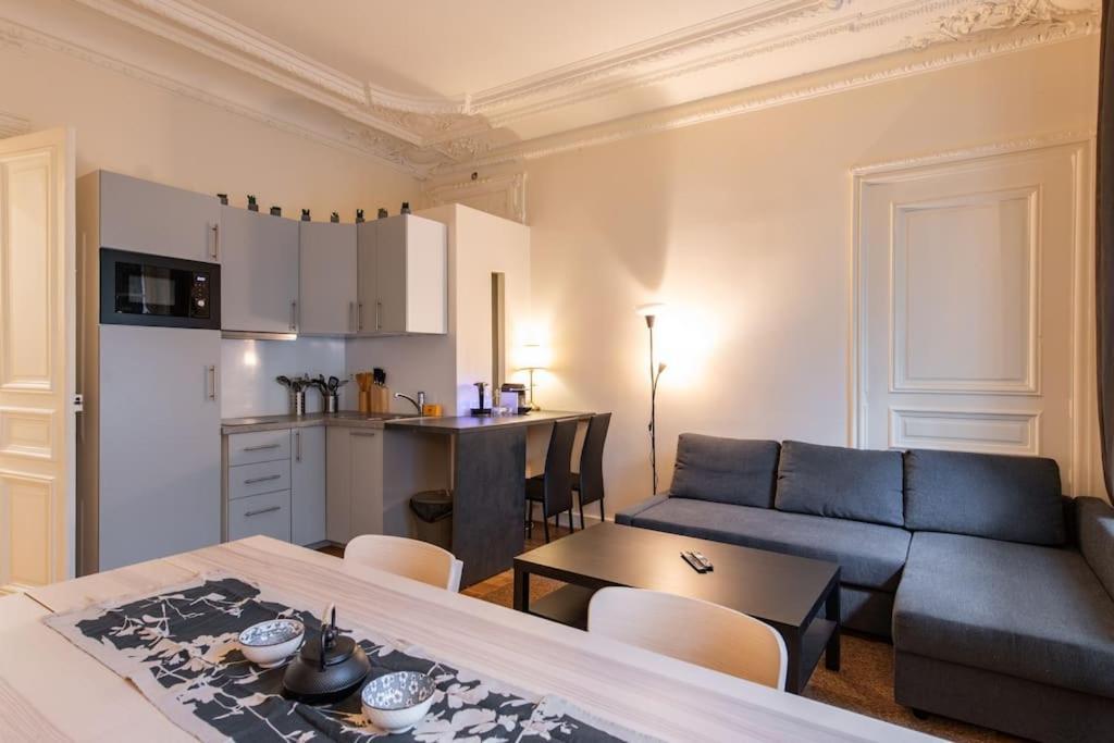 Apartment Morland - And Cozy Near The Seine Paris
