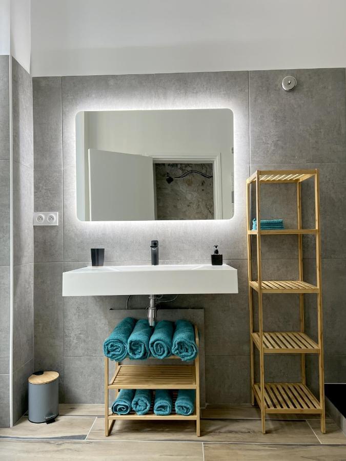 Marais 2 2 Salles De Bain - Jacuzzi ! Apartment