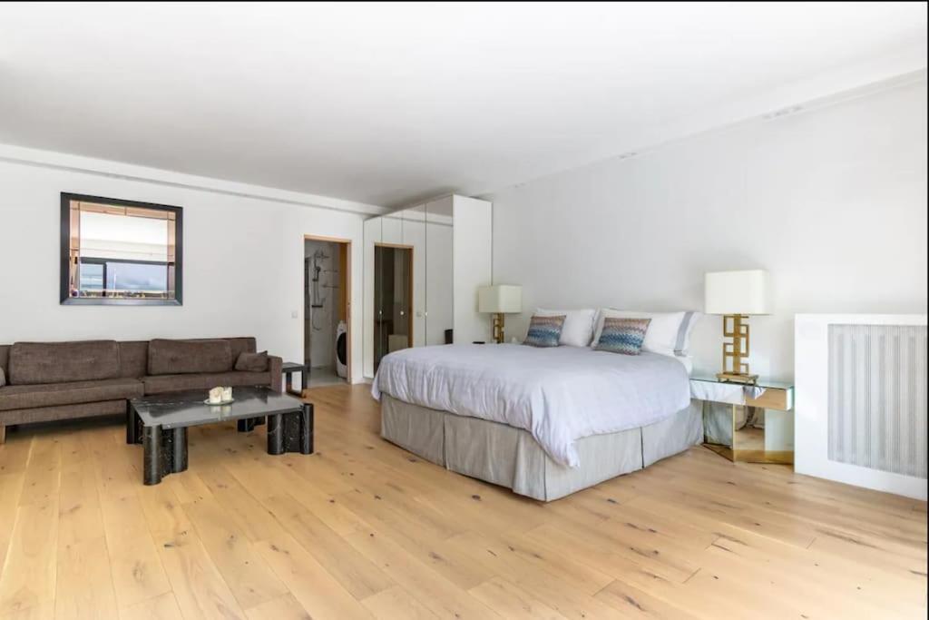 Appartement Passy/ranelagh : Superbe Avec Terrasse *