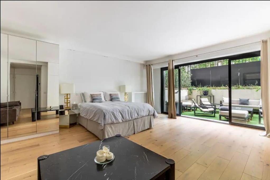 Passy/ranelagh : Superbe Avec Terrasse Appartement