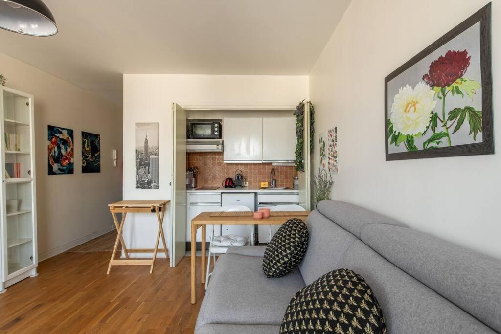 Apartment Montparnasse - Cozy In Montparnasse District Paris
