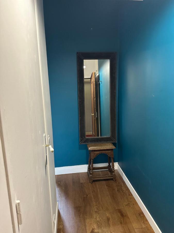 Apartment 16 Passy *