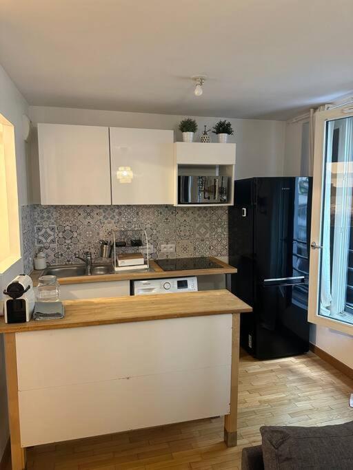 Joli Studio- Quartier Montmartre Appartement *