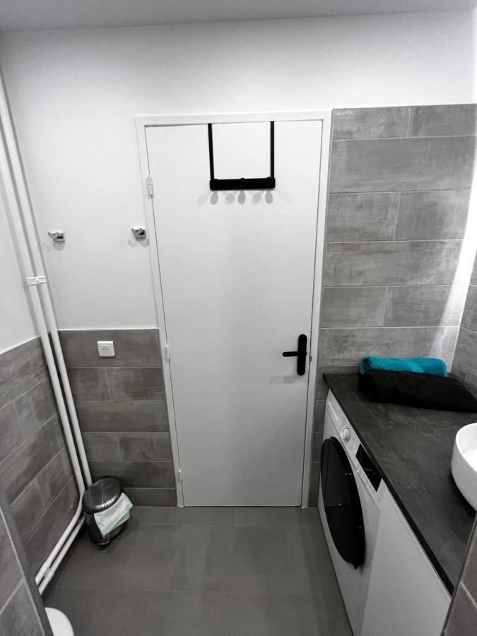 Appartement Tour Eiffel-montparnasse Joli Studio Paris