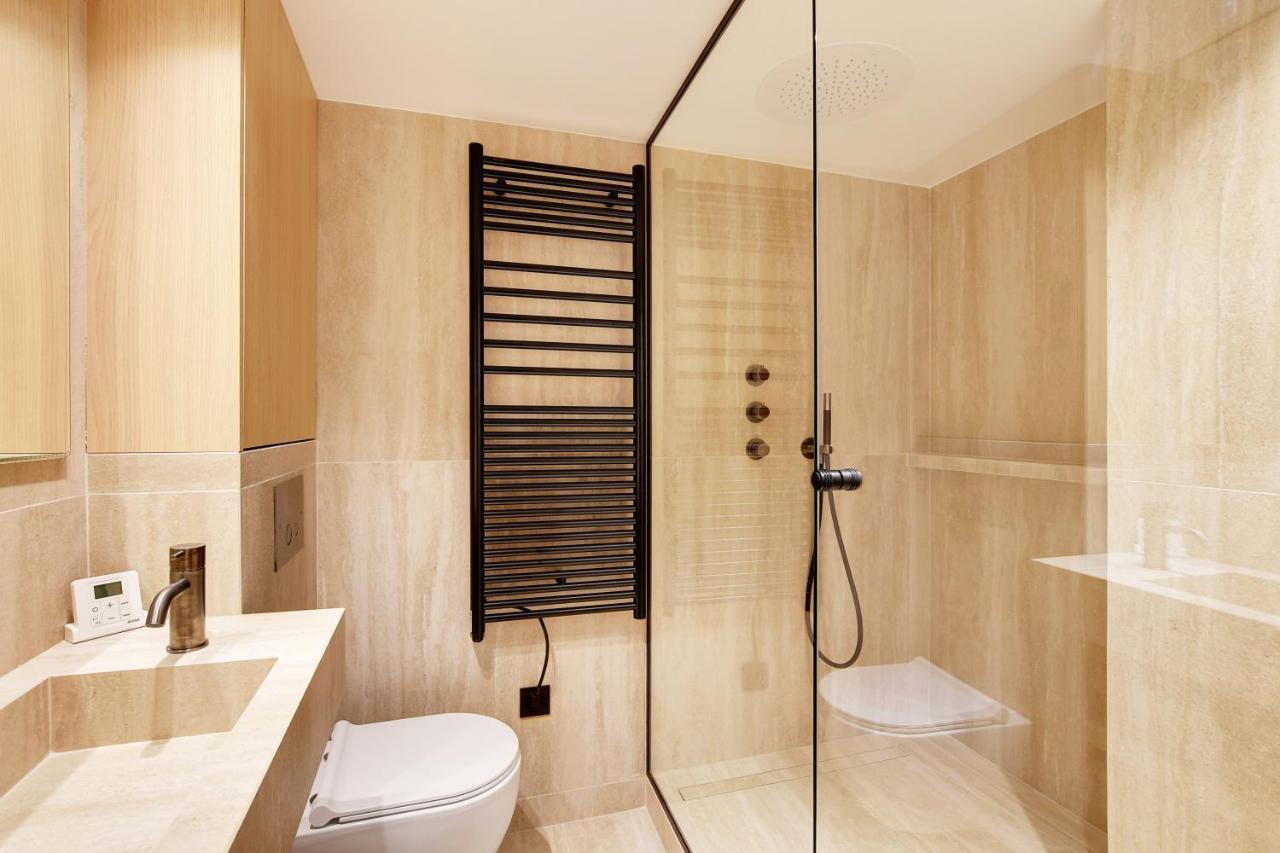 Apartment Pick A Flat's In Saint-germain-des-pres - Rue De Seine *