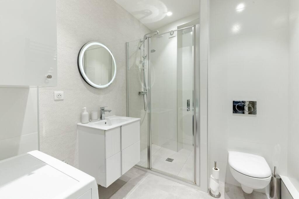 Trocadero/victor Hugo : Luxury 1br-4p Appartement *