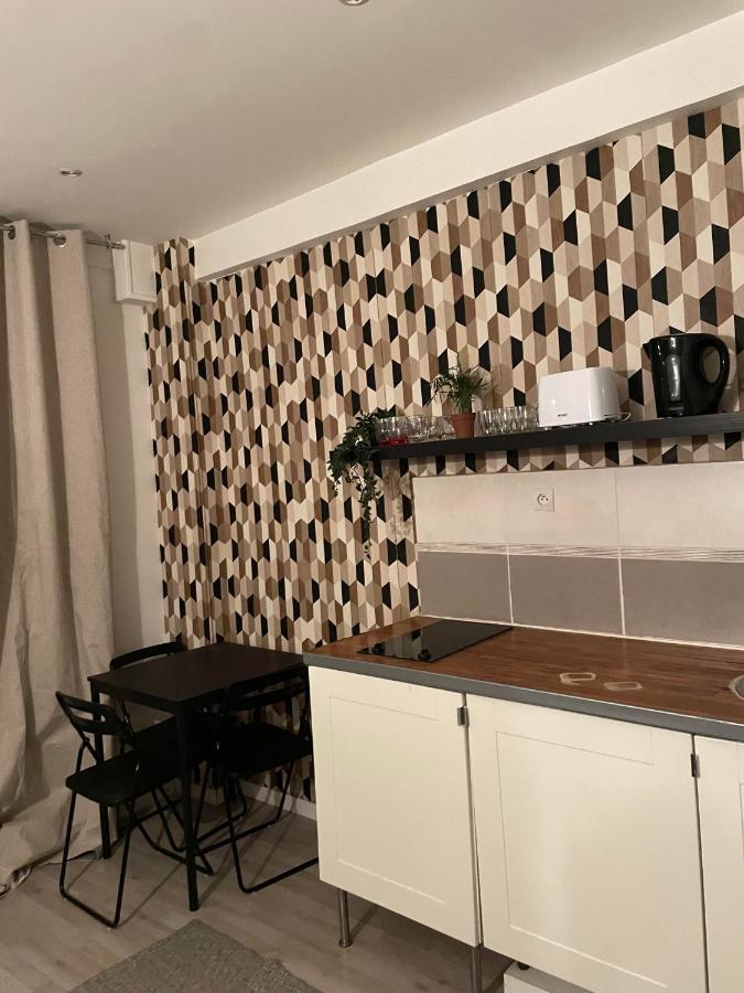 Bastille Cosy Flat Apartment *