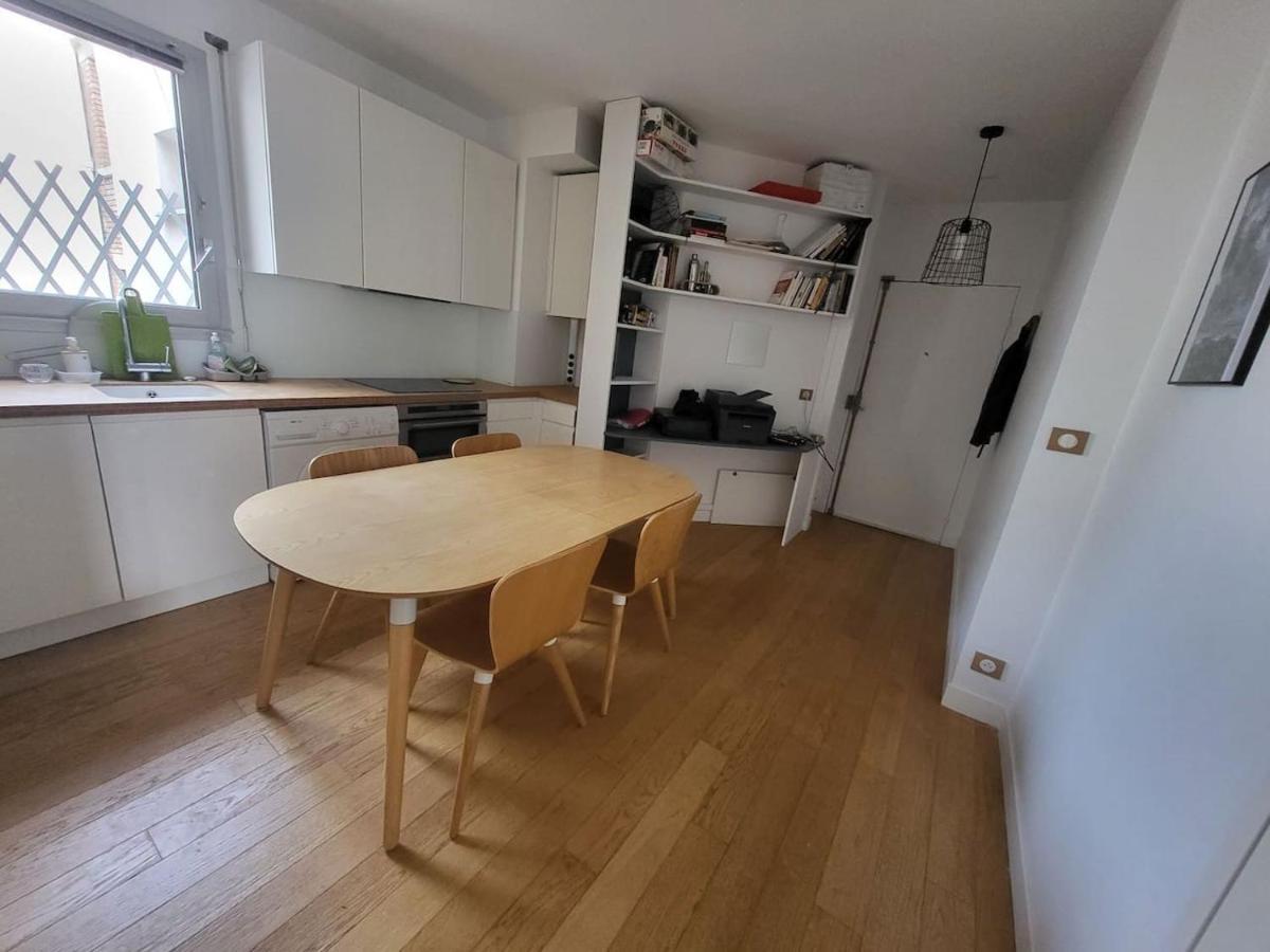 T2 Rue De Commerce Appartement Paris
