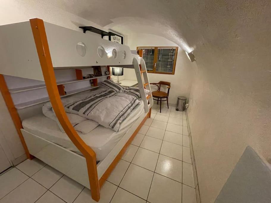 Chezadrienparis - De 90m2 En Souplex Apartment