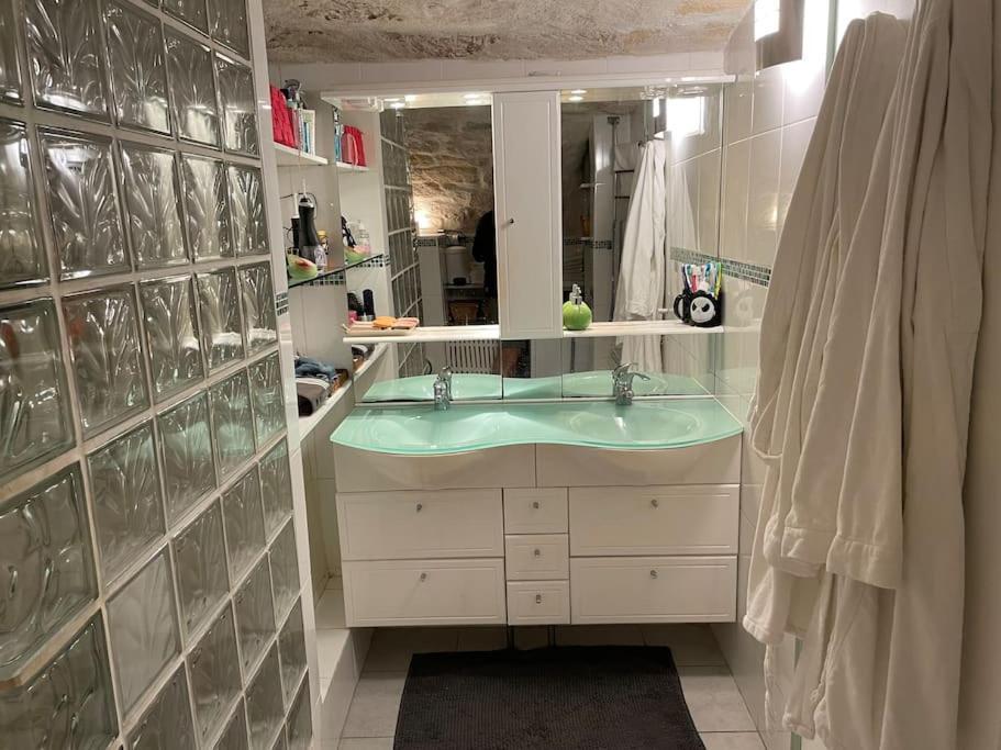 Chezadrienparis - De 90m2 En Souplex *