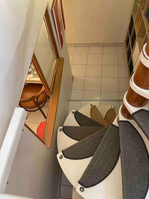 Chezadrienparis - De 90m2 En Souplex Apartment *