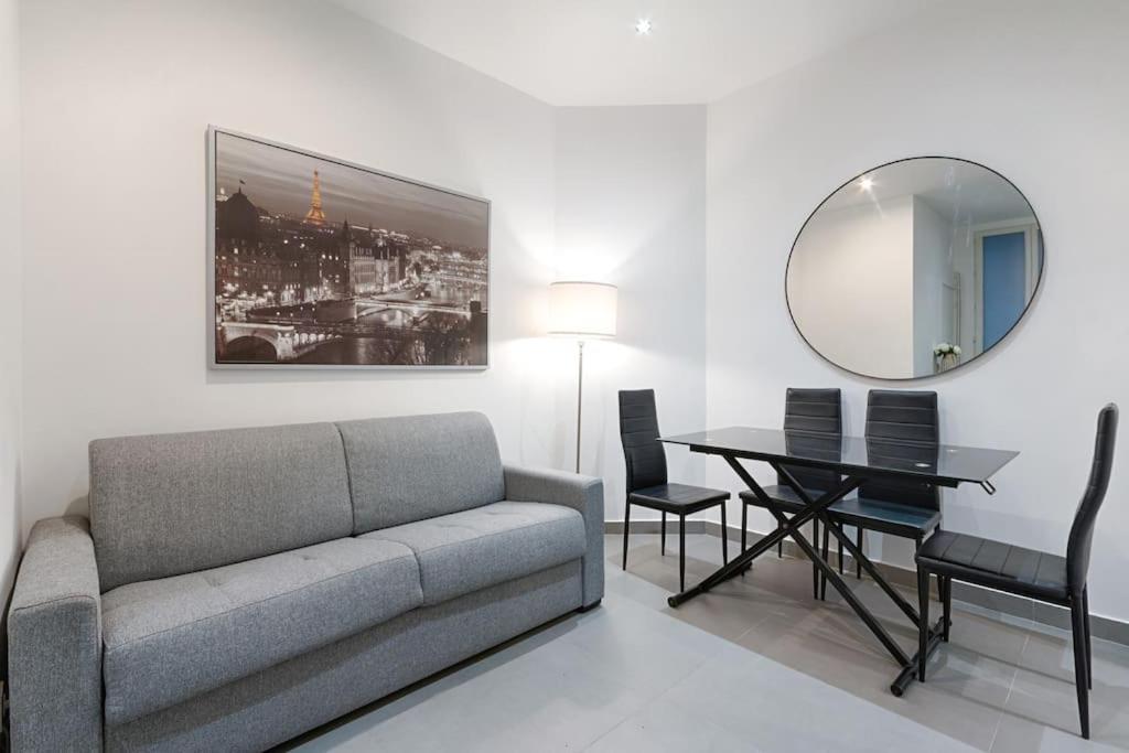 Apartment Batignolles Lemercier Cosy 4p-1br Paris