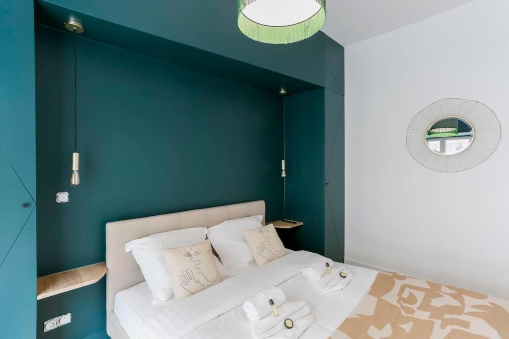 Modern 2 Bedrooms Near Louvre Appartement *