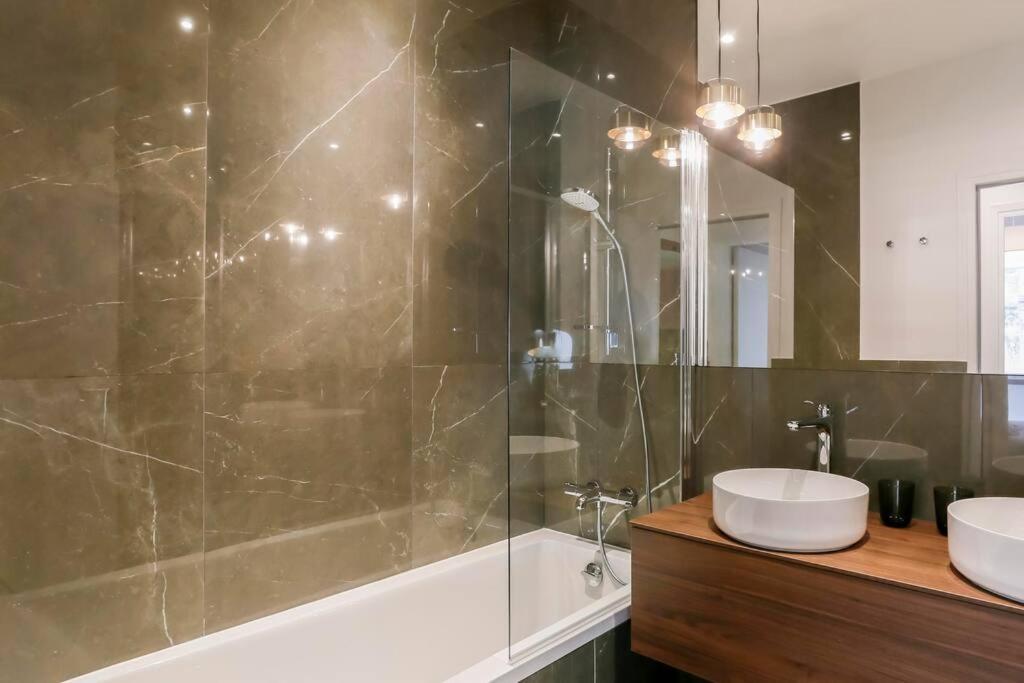 Appartement Modern 2 Bedrooms Near Louvre Paris