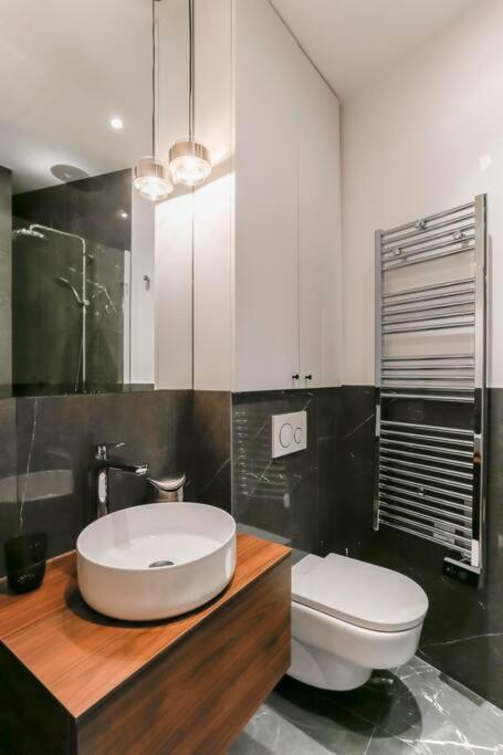Appartement Modern 2 Bedrooms Near Louvre Paris