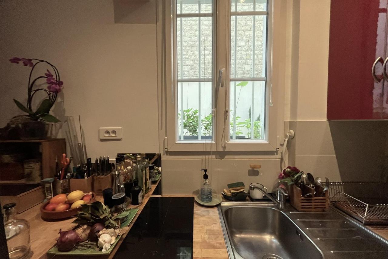 Charming In The Heart Of Apartment Paris