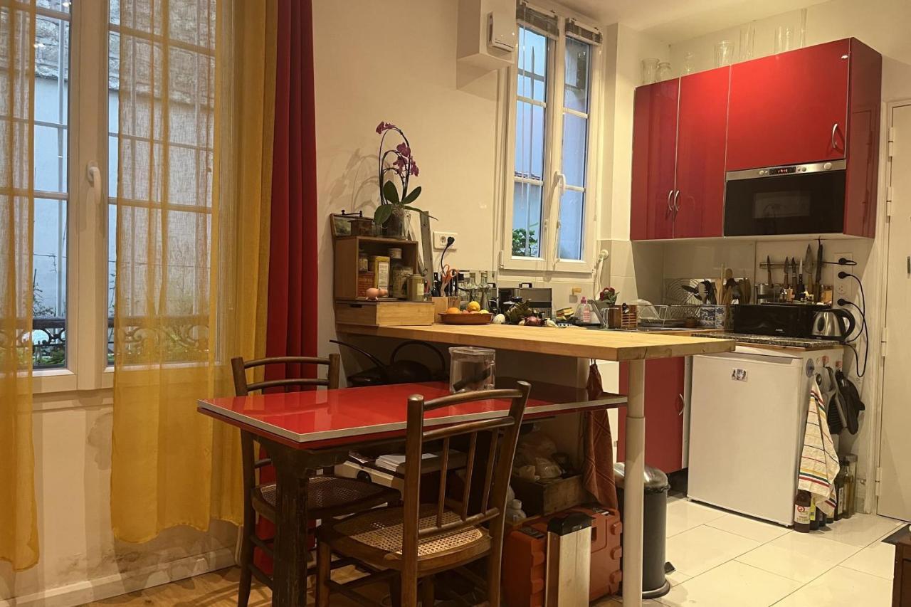 Charming In The Heart Of Paris