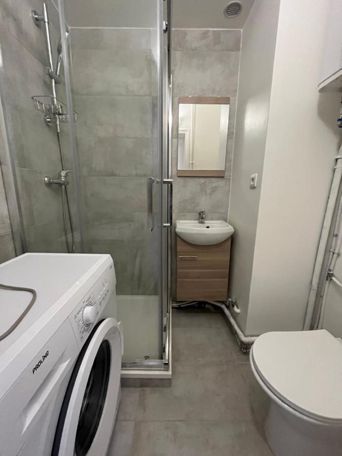 Dream Dwell Paris-eiffel Tower Mirabeau Bridge Cozy In The 16th District Appartement *