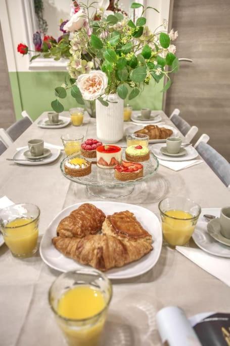 Apartment Amazing New Bastille 3 Bedrooms 2 Bathrooms *