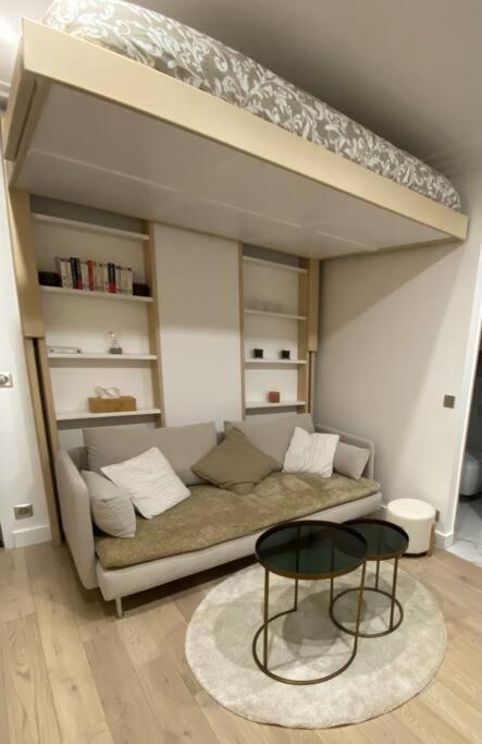 Joli 17 Paris