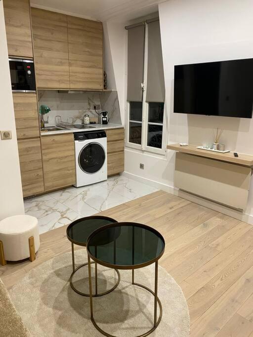 Appartement Joli 17 Paris
