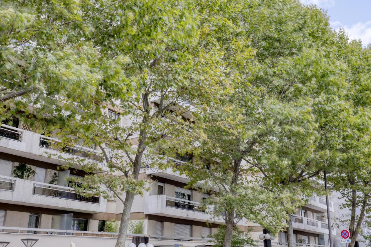 Stylish & New 1 Bdr Flat With A/c-trendy 11 Appartement