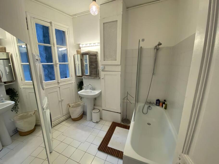 Appartement Le Coeur De L'ile Saint-louis, Will It! *